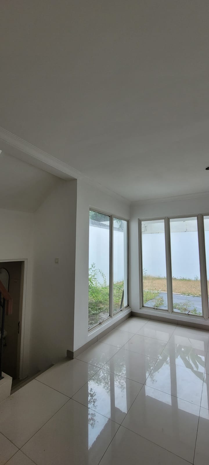 Rumah Disewakan di Cluster Greenwood Lippo Cikarang